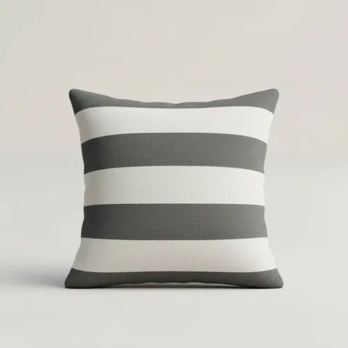 Polštář s pruhovaným designem